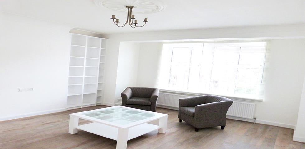 			Newly Refurbished, 3 Bedroom, 1 bath, 1 reception Flat			 Stanley Gardens, WILLESDEN GREEN